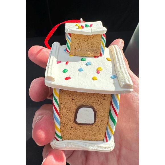 New Hallmark Gingerbread House Iced Christmas Ornament New With Tags - Picture 4 of 6